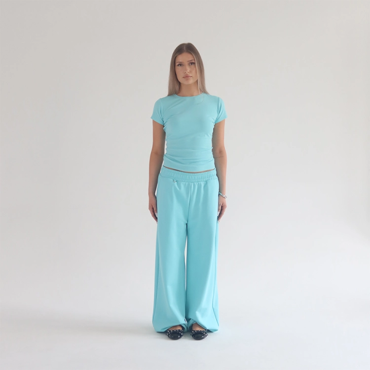 aqua_0007_turkusowy top front.jpg