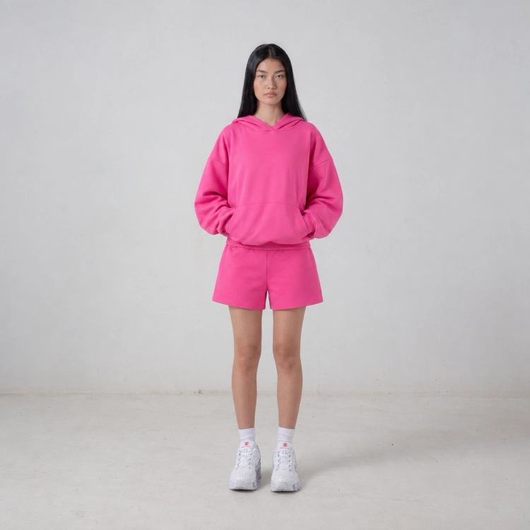 FUCHSIA shorts model