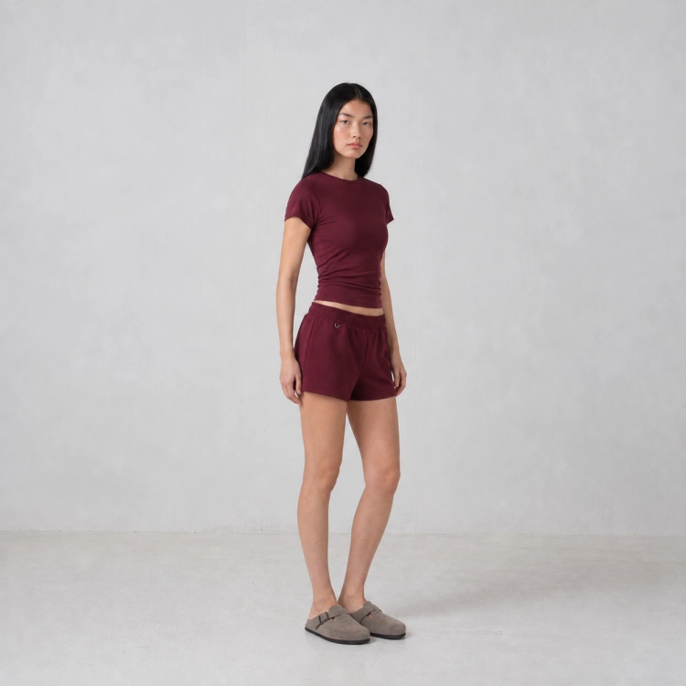 burgundy shorts 3/4