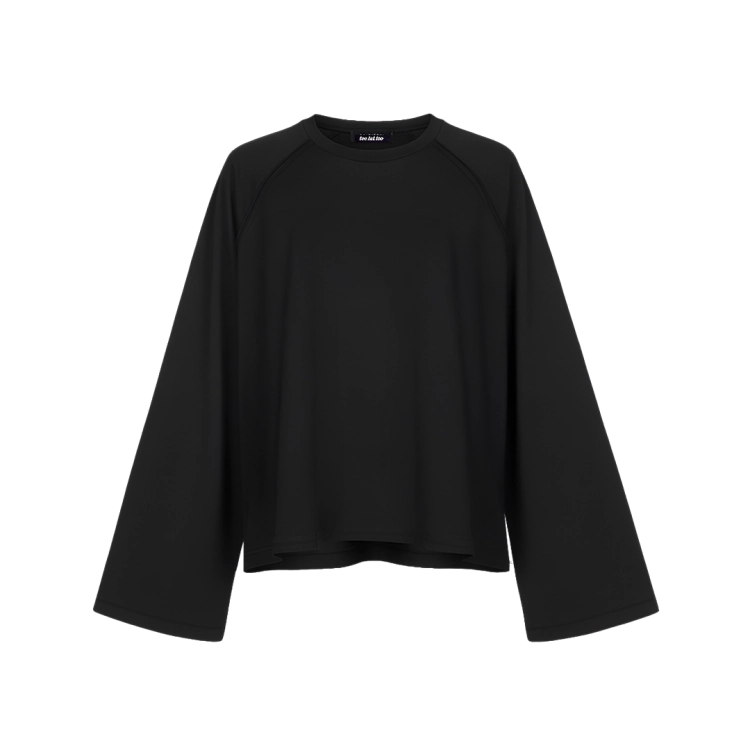 1_0002_black-longsleeve.png.png