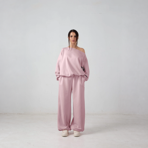 off shoulder powder front.jpg